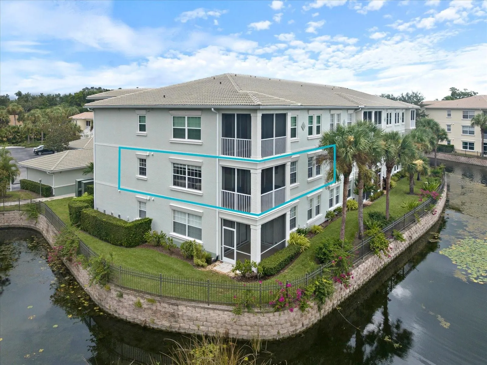 700 GARDENS EDGE DR #724, #724