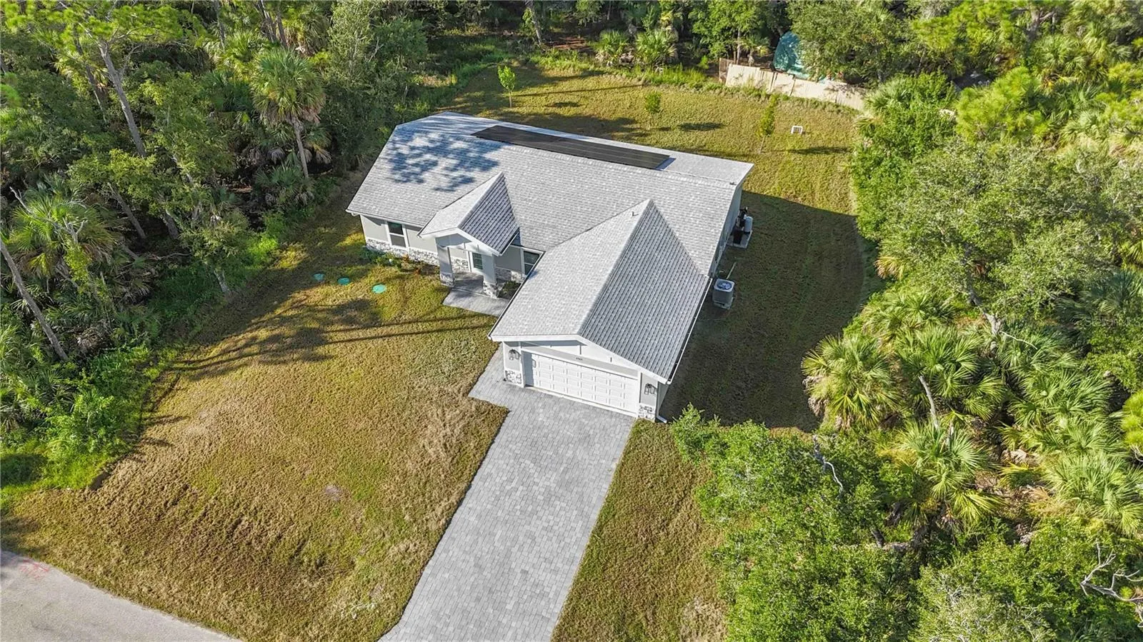 2765 DUMONT LN