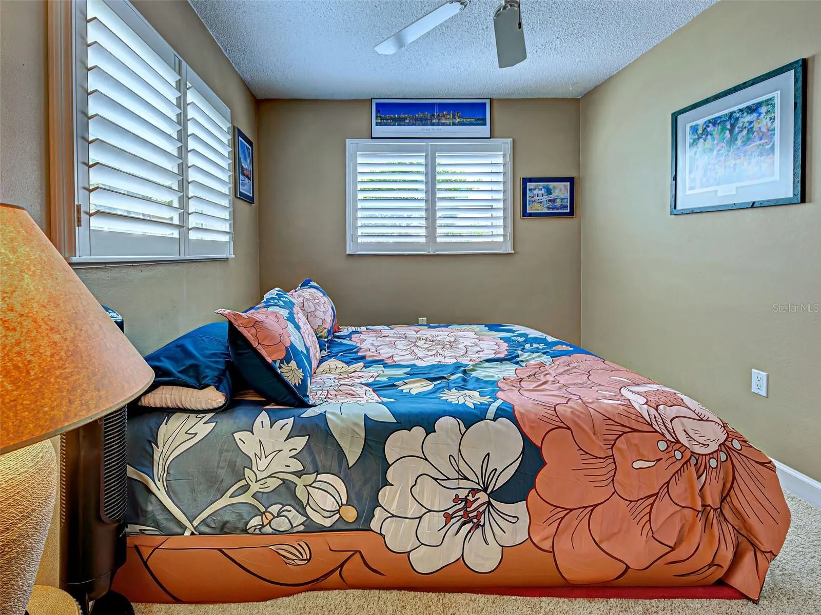 521 W VENICE AVE #21, #21