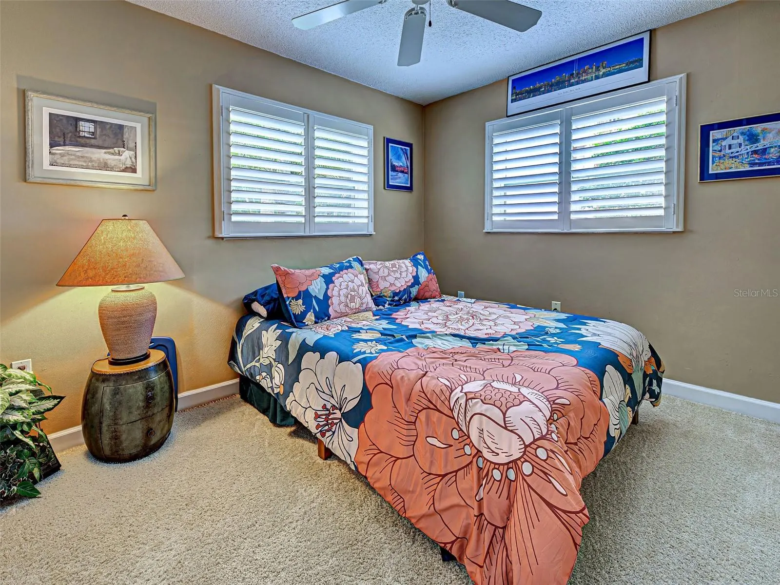521 W VENICE AVE #21, #21