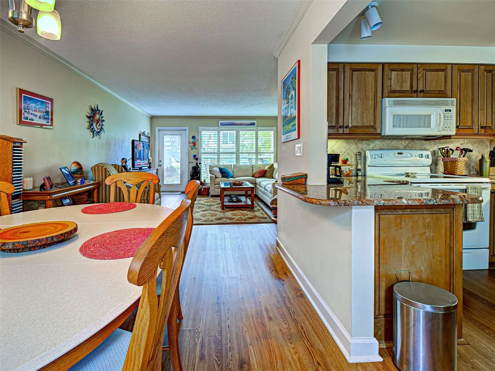 521 W VENICE AVE #21, #21