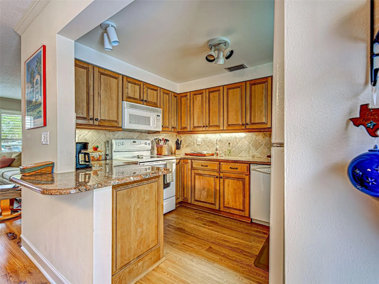 521 W VENICE AVE #21, #21