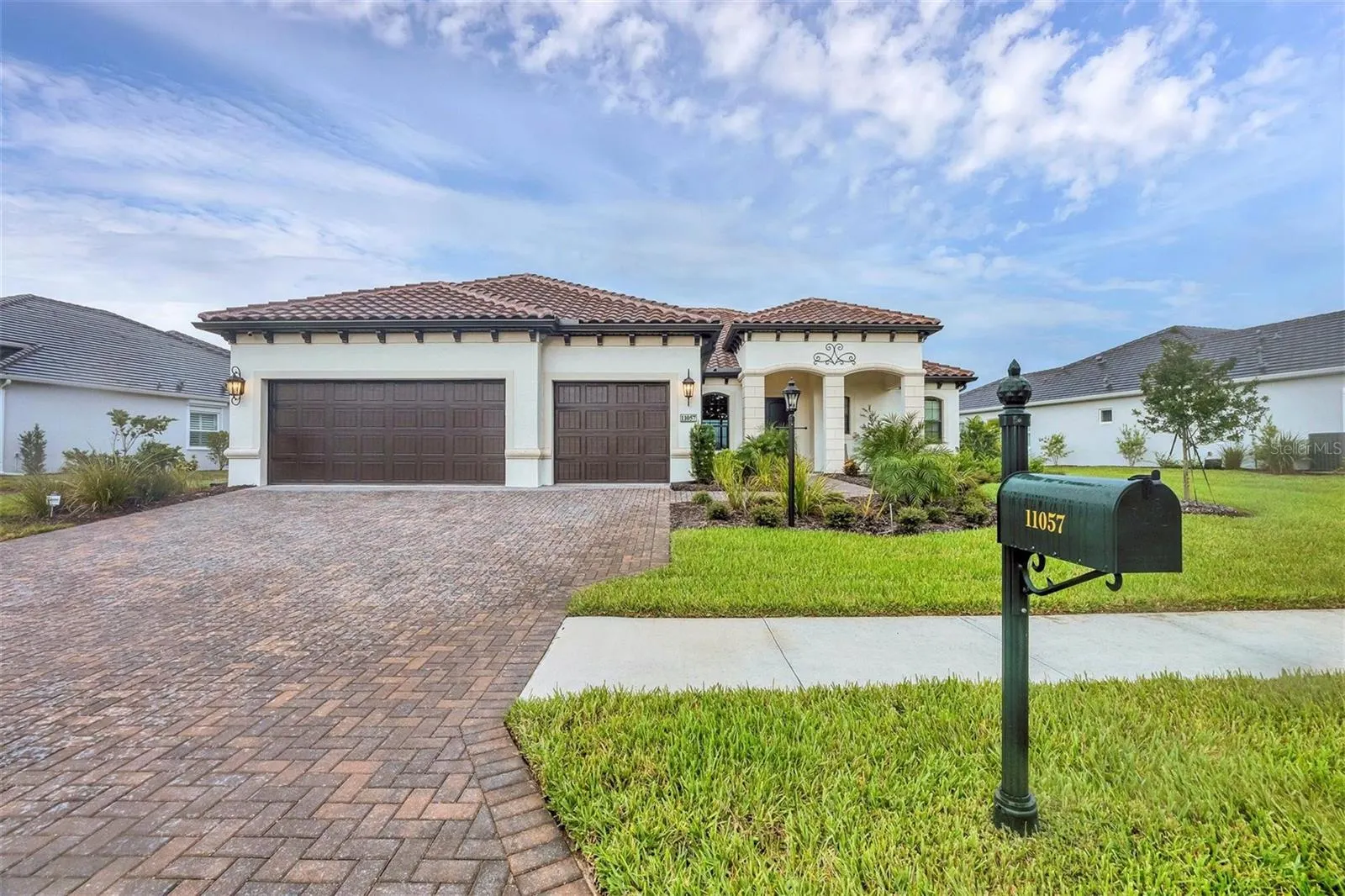 11057 HOGAN CIR