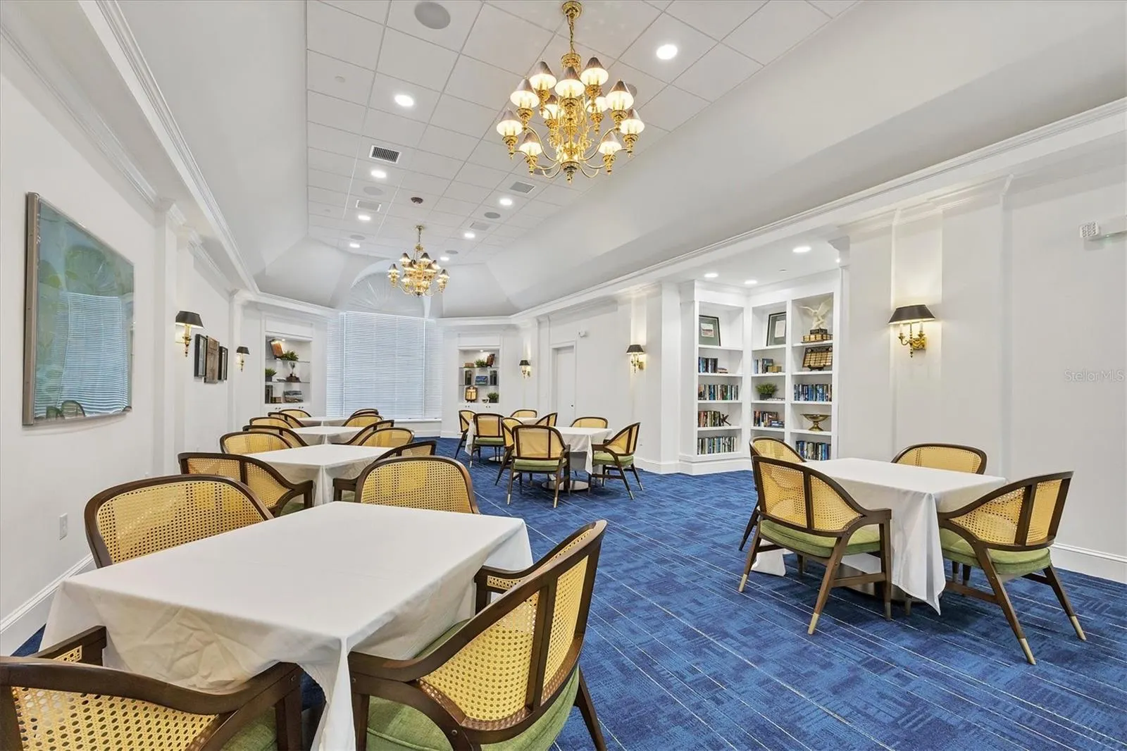 11057 HOGAN CIR