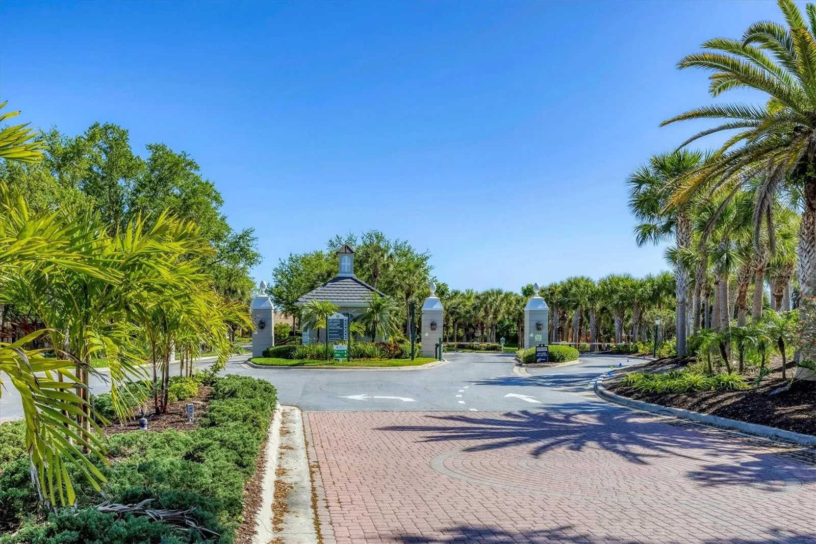 11057 HOGAN CIR