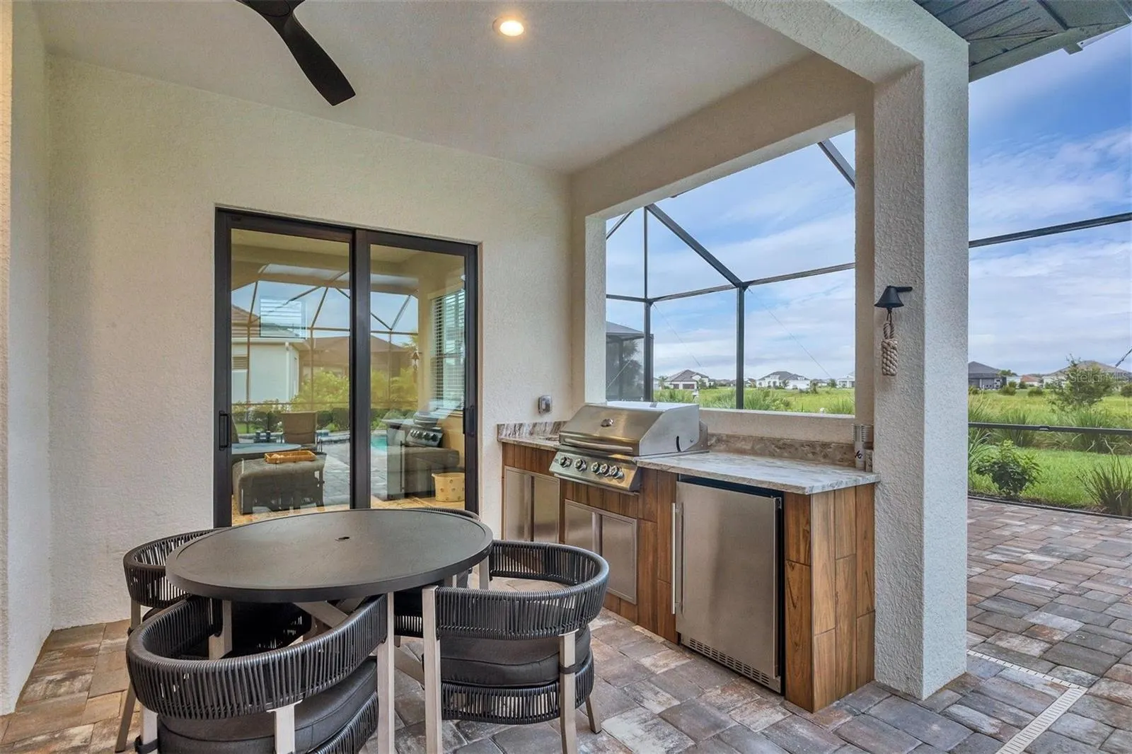 11057 HOGAN CIR