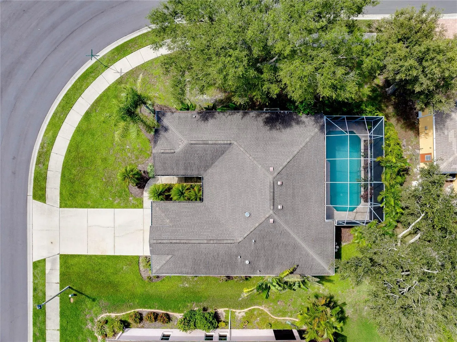 4342 MANFIELD DR