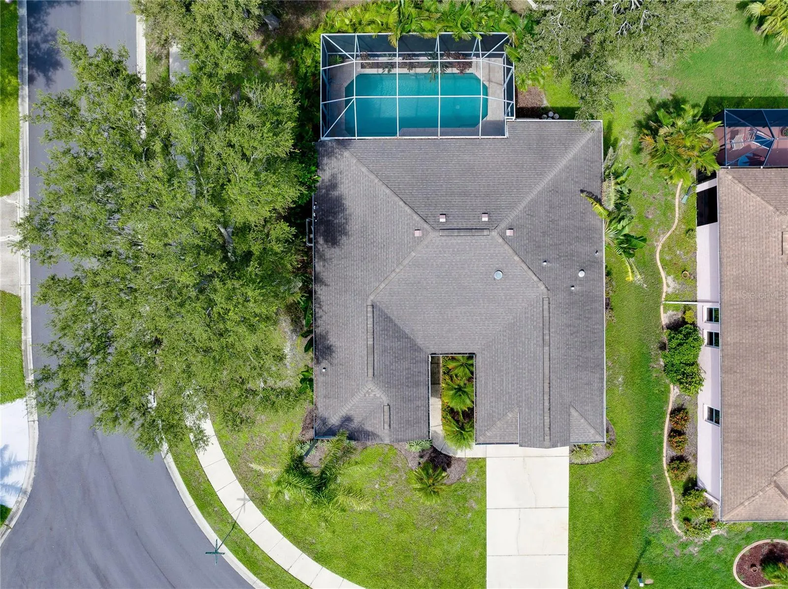 4342 MANFIELD DR