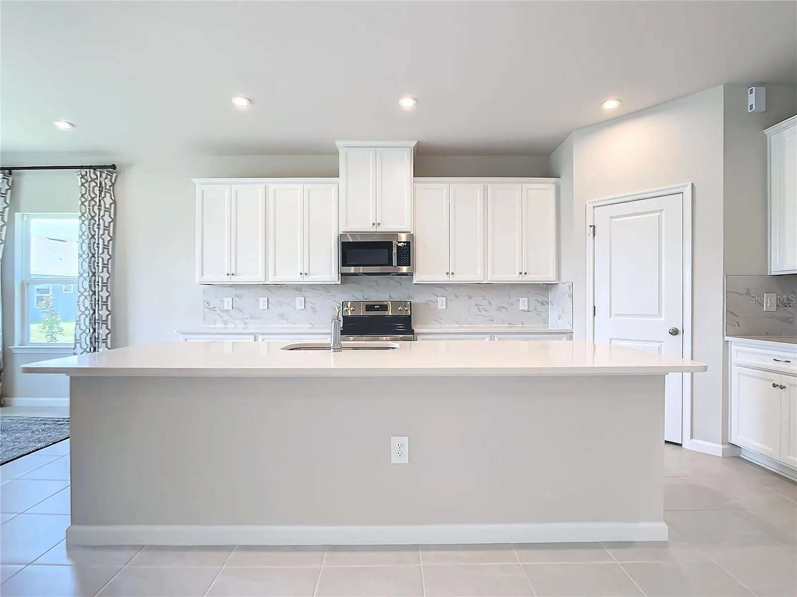 1607 SUNSET PRESERVE WAY