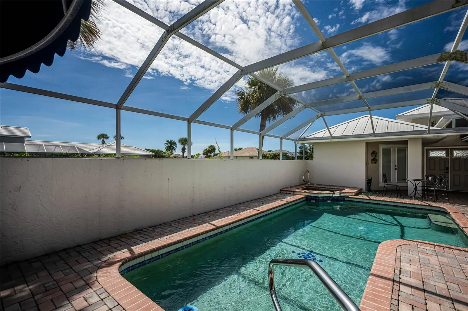 222 WESTWIND DR