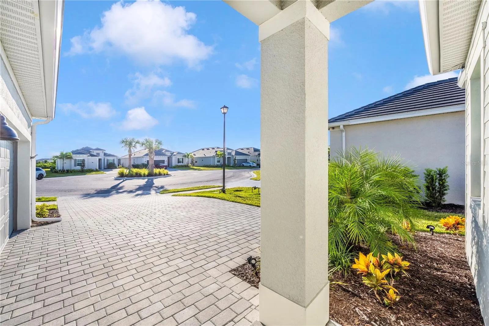 17697 SANTORINI CT