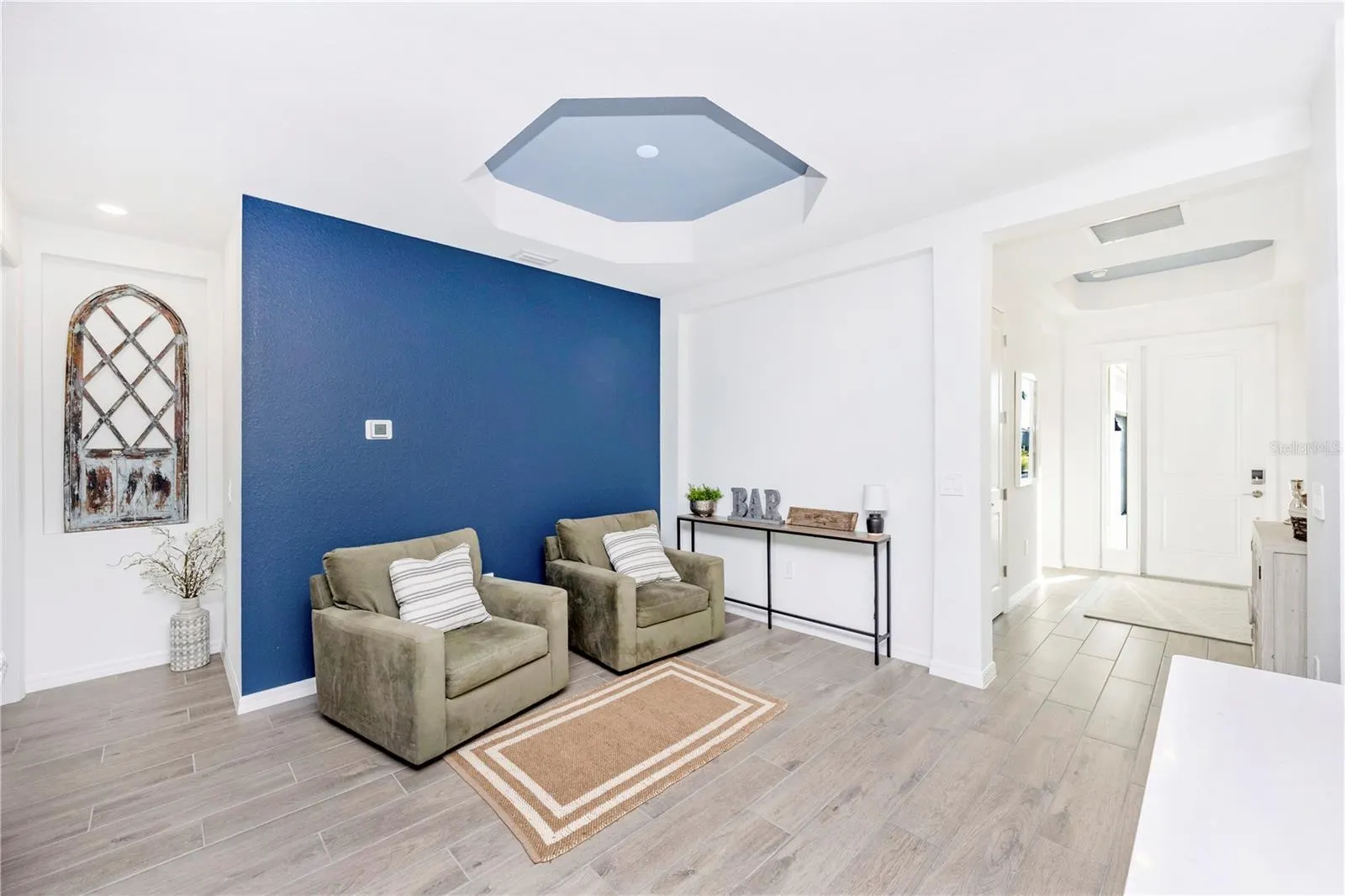 17697 SANTORINI CT