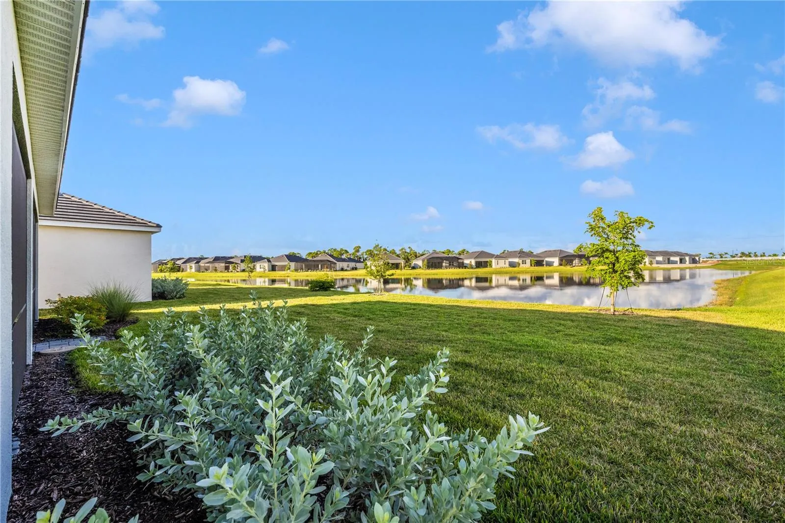 17697 SANTORINI CT
