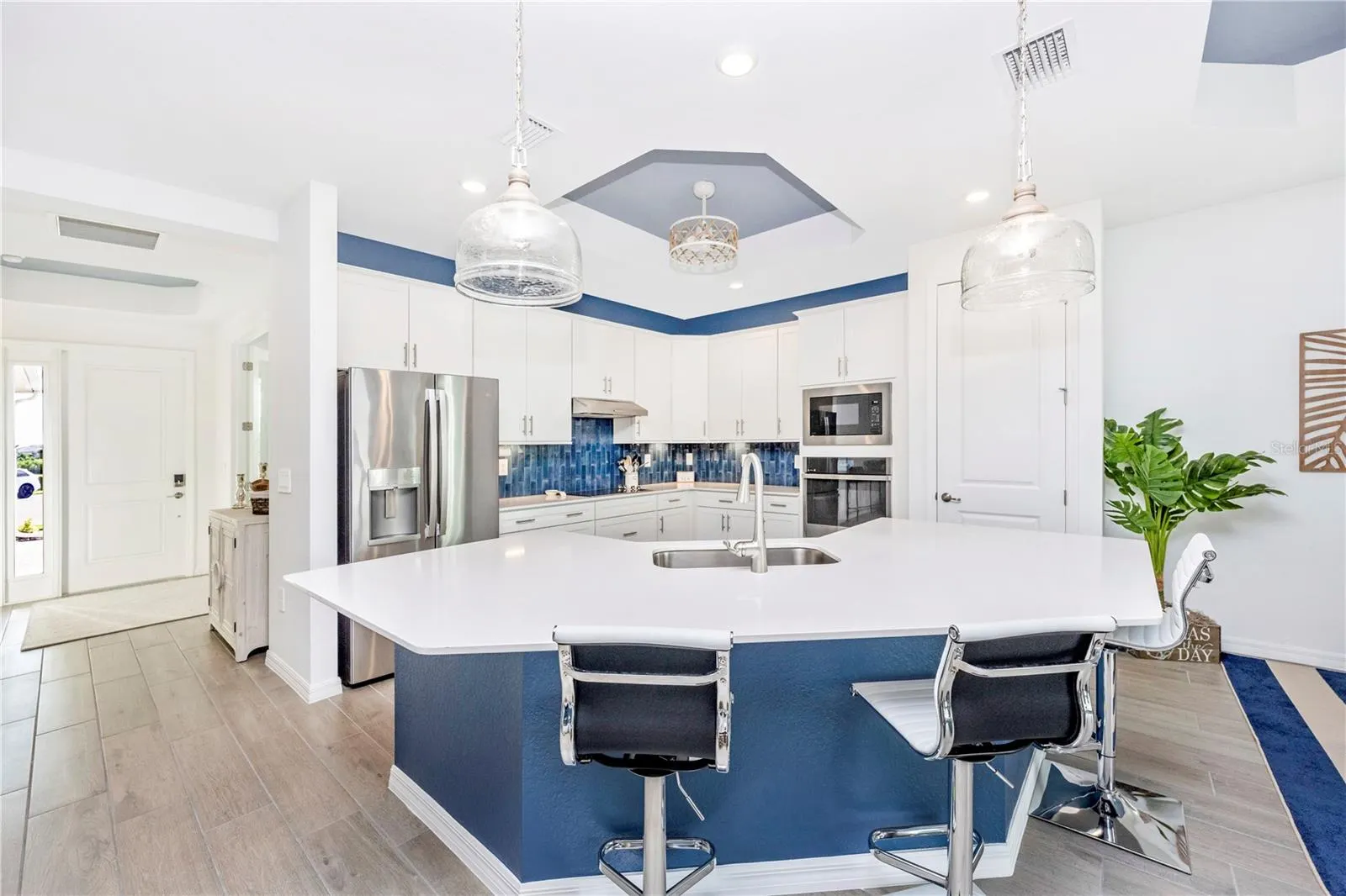 17697 SANTORINI CT