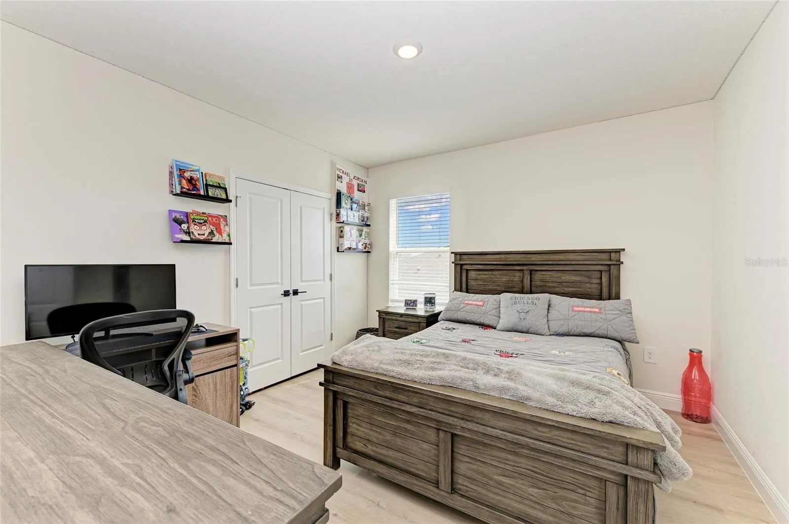 16724 BARNWOOD PL