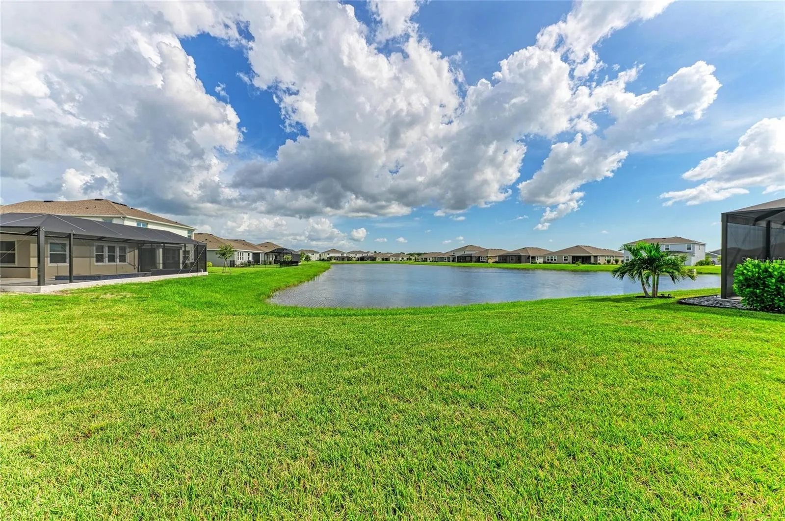 16724 BARNWOOD PL