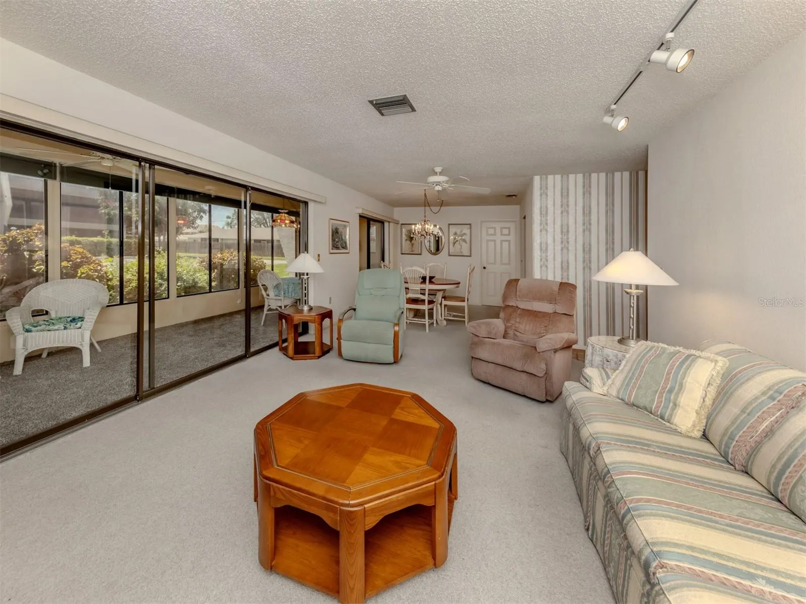 1708 BONITAS CIR #1726A, #1726A