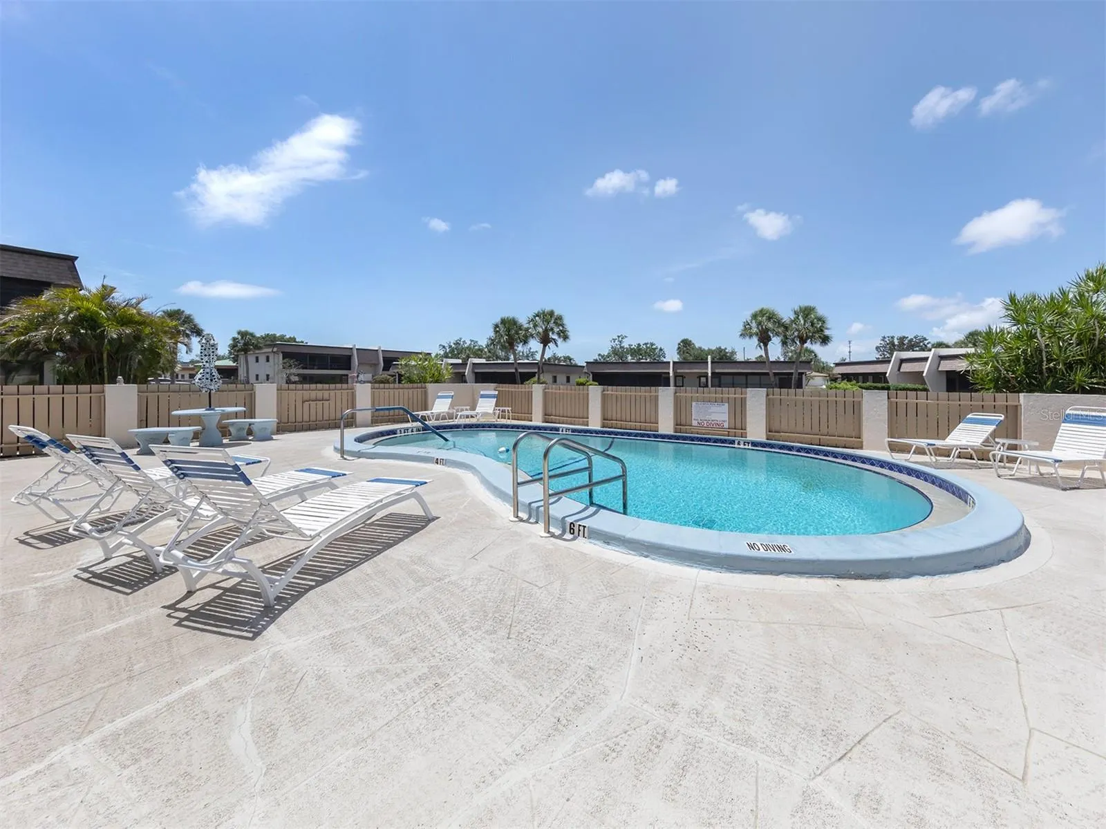 1708 BONITAS CIR #1726A, #1726A