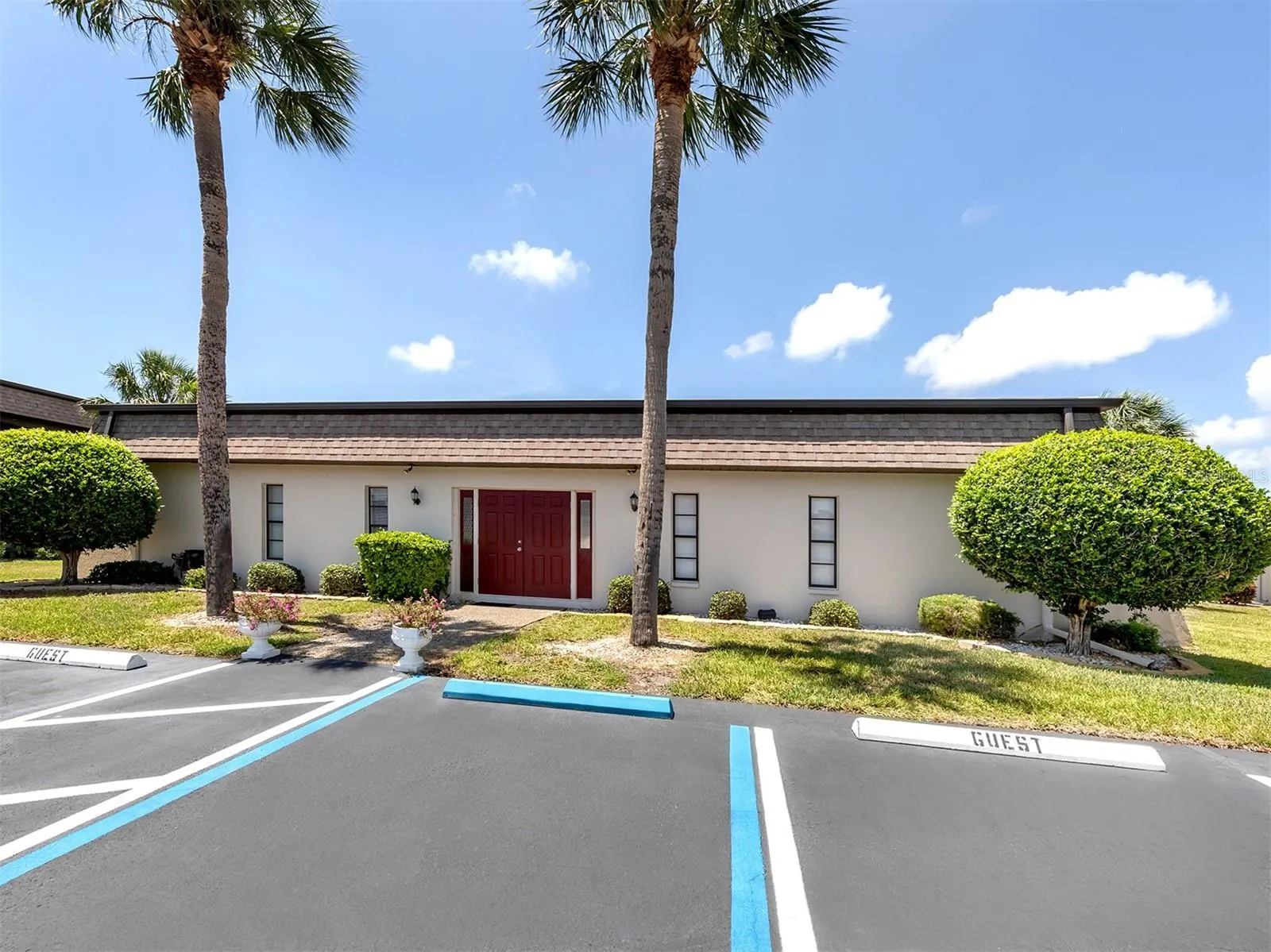 1708 BONITAS CIR #1726A, #1726A