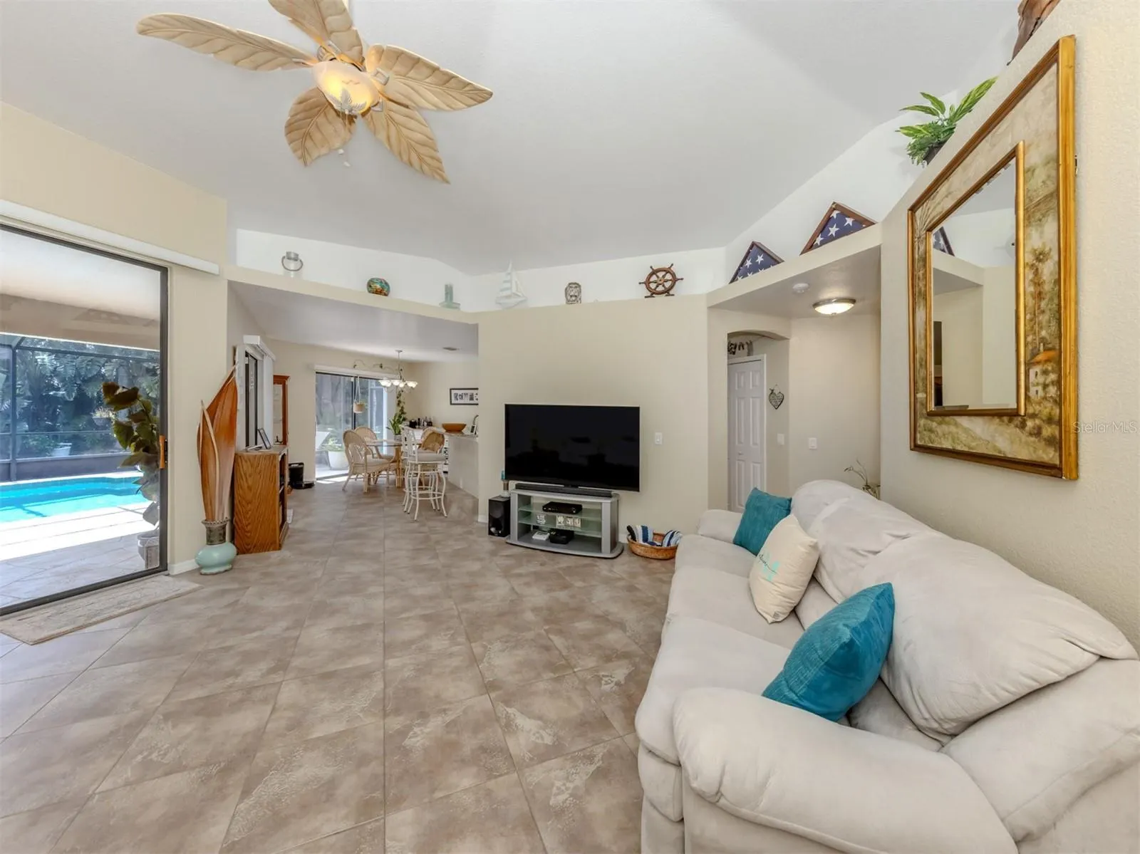 7851 HOWSER CT