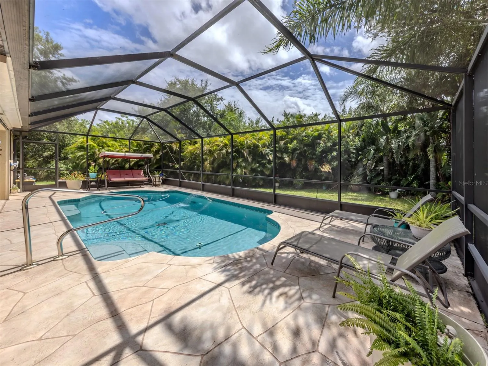 7851 HOWSER CT