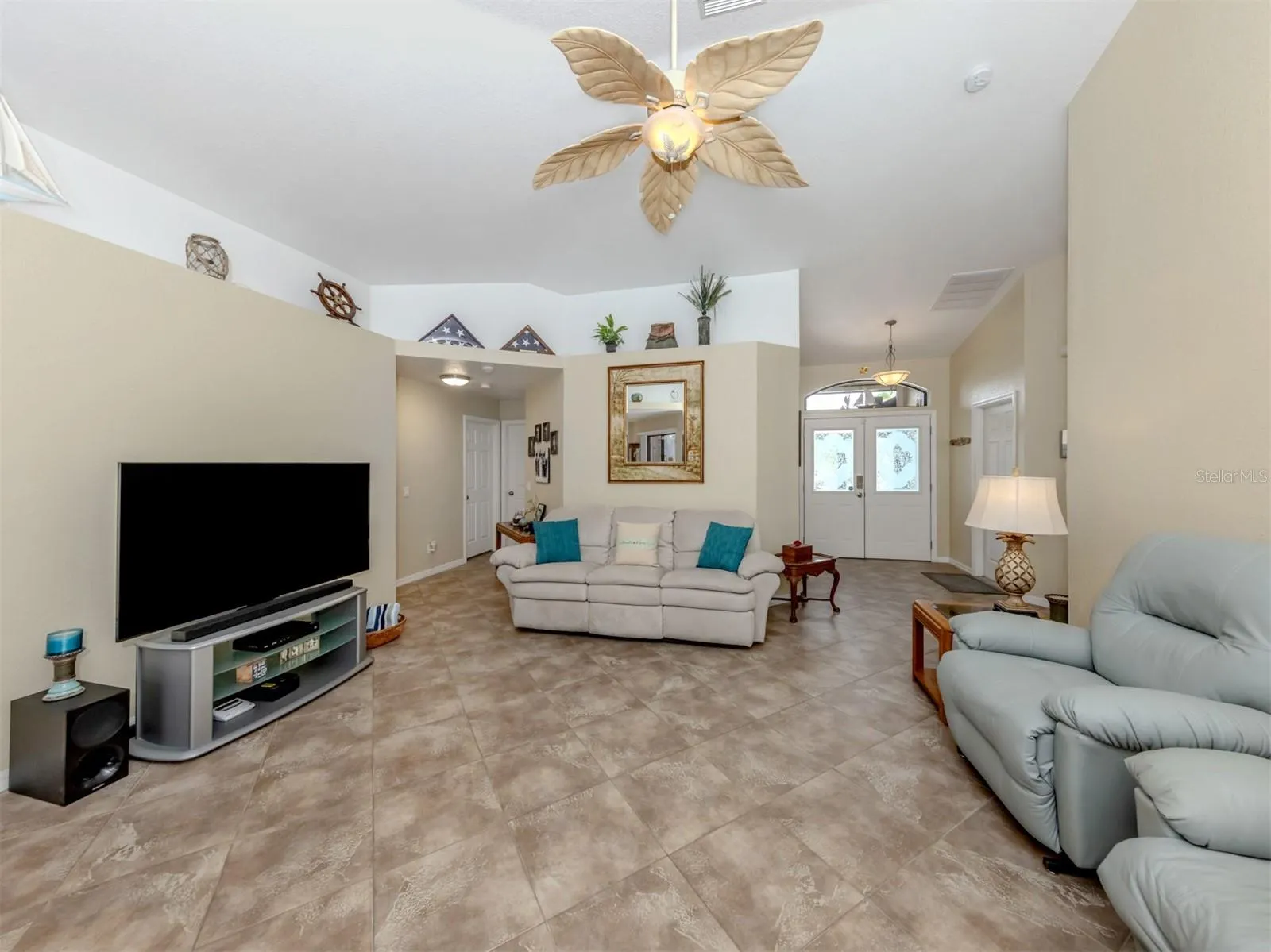 7851 HOWSER CT
