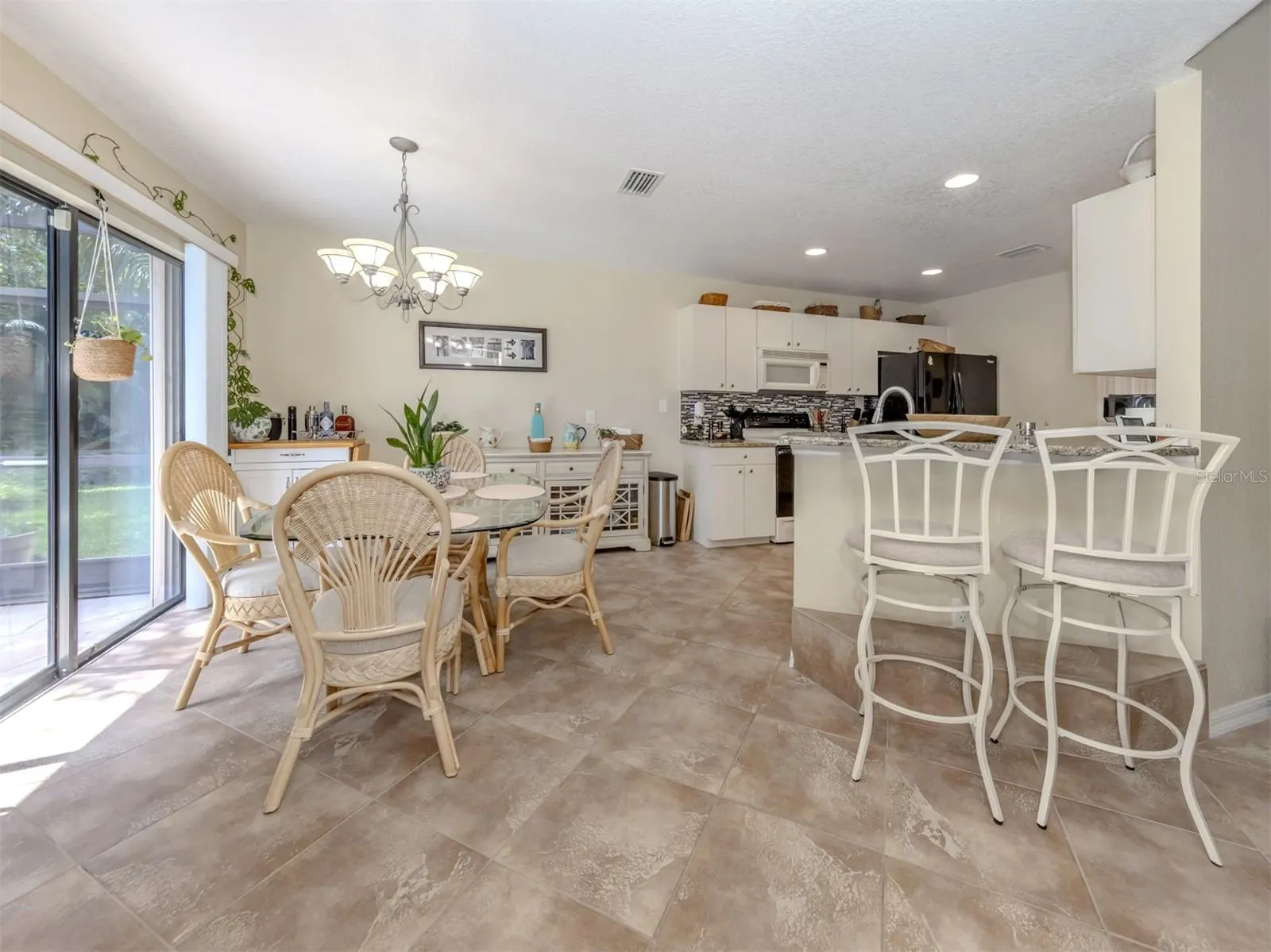 7851 HOWSER CT