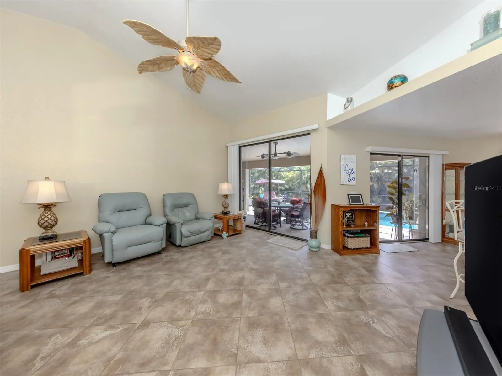7851 HOWSER CT
