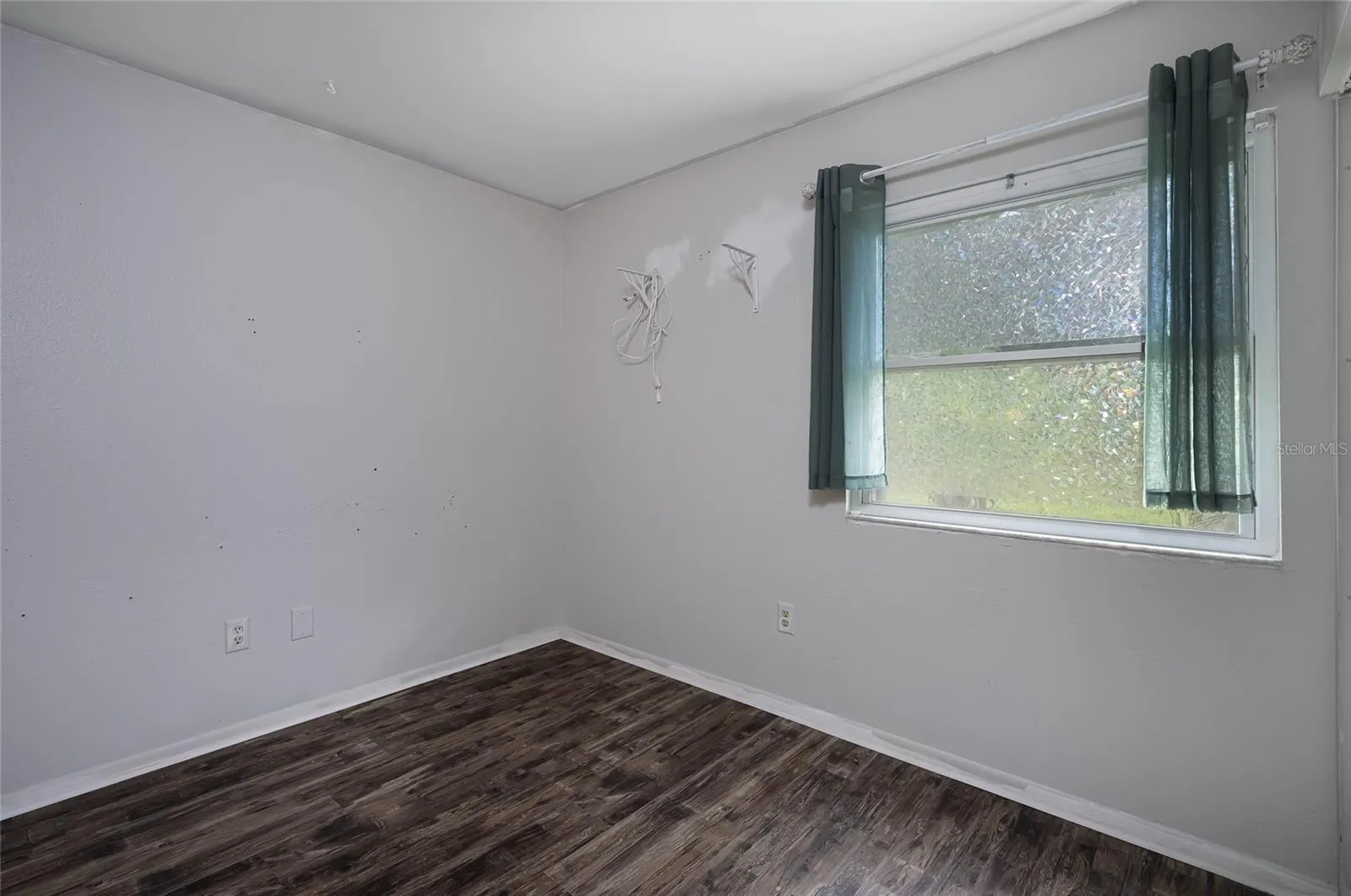 6424 ELMWOOD RD