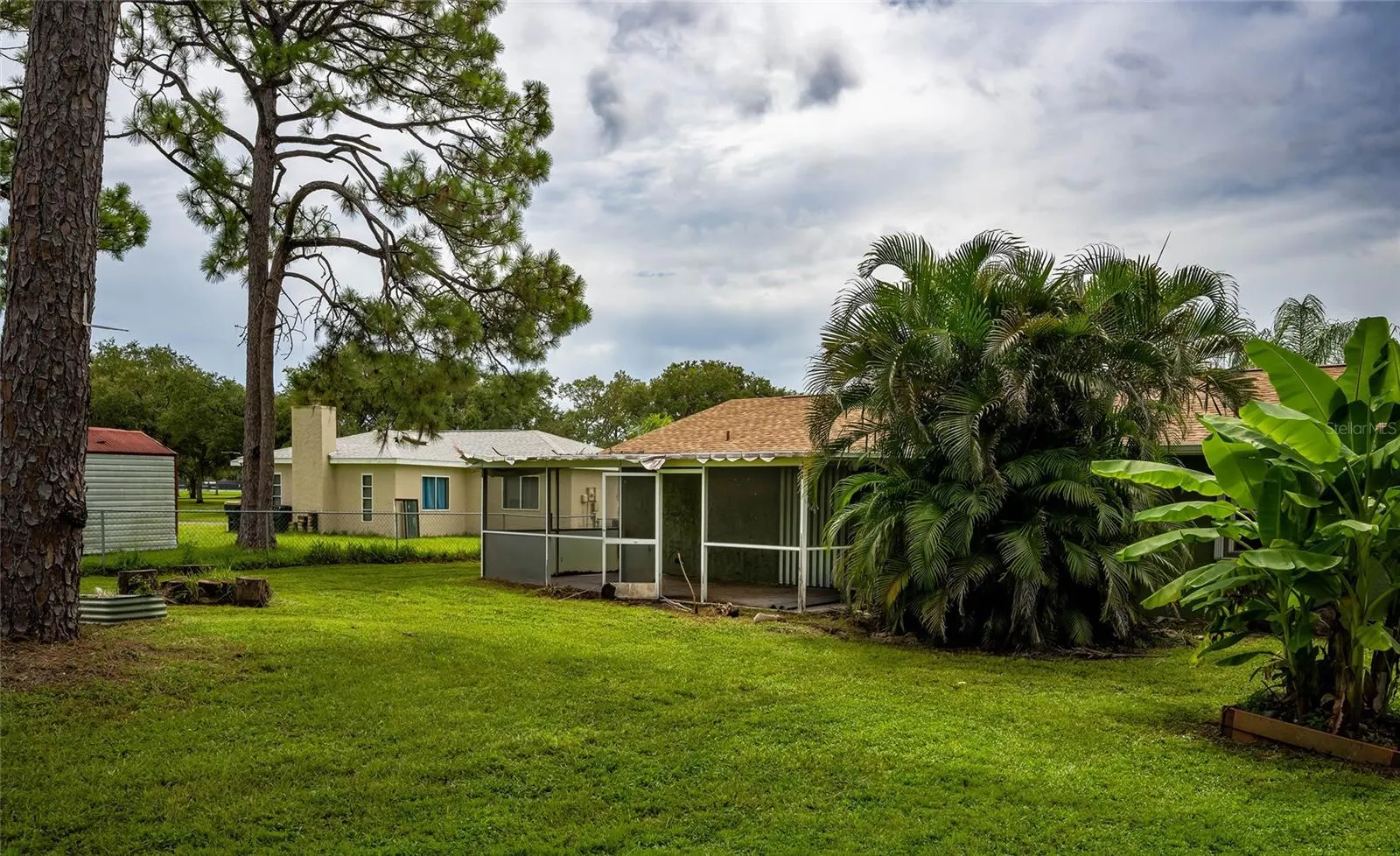 6424 ELMWOOD RD