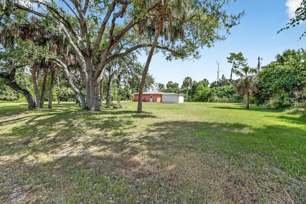 18033 COCHRAN BLVD