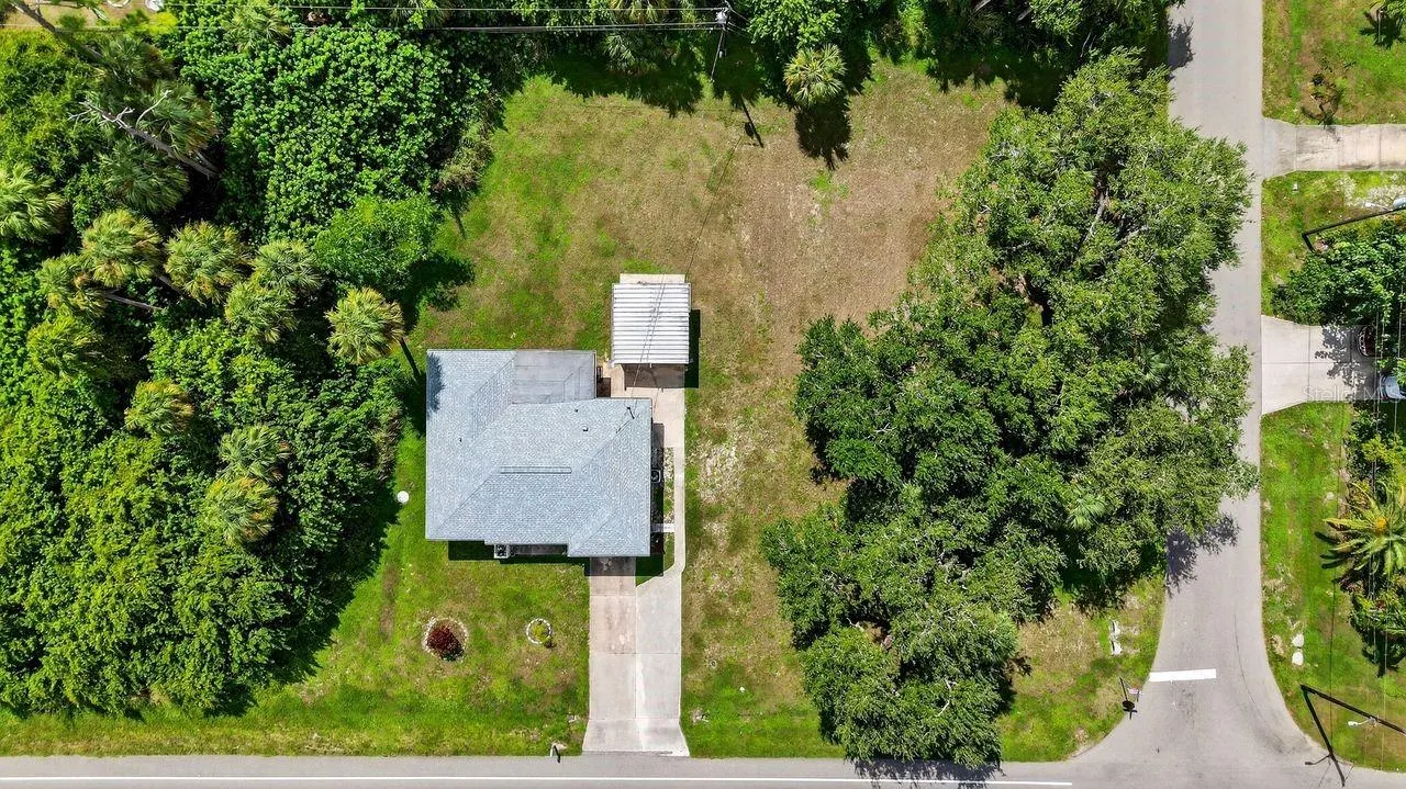 18033 COCHRAN BLVD