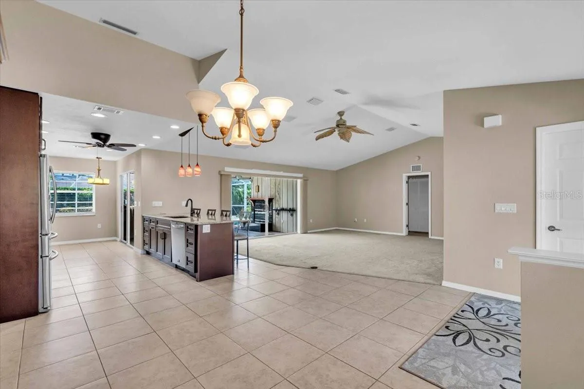 1422 QUAIL LAKE DR