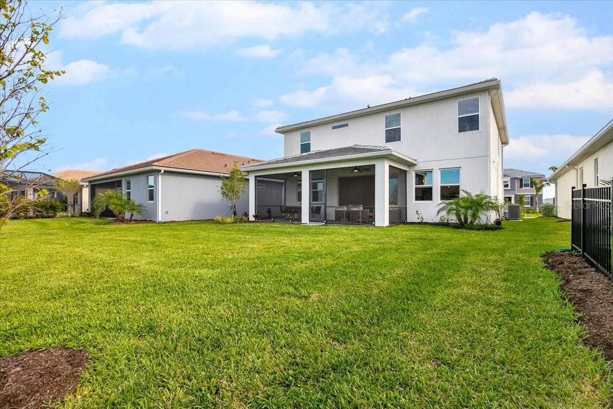 17945 GRAND PROSPERITY DR
