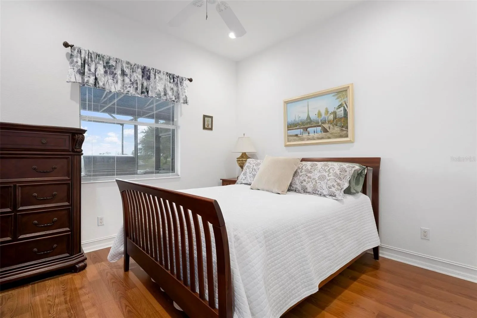 225 PESARO DR