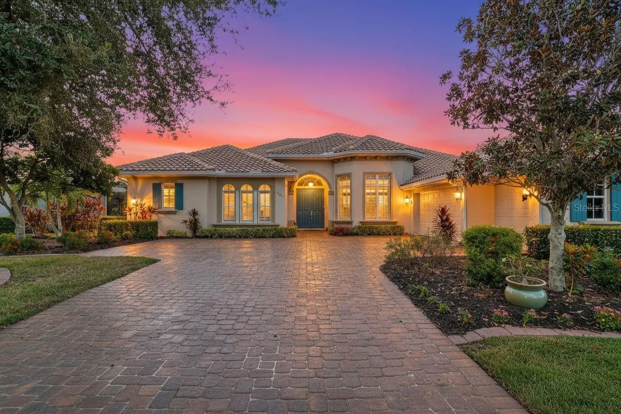 225 PESARO DR