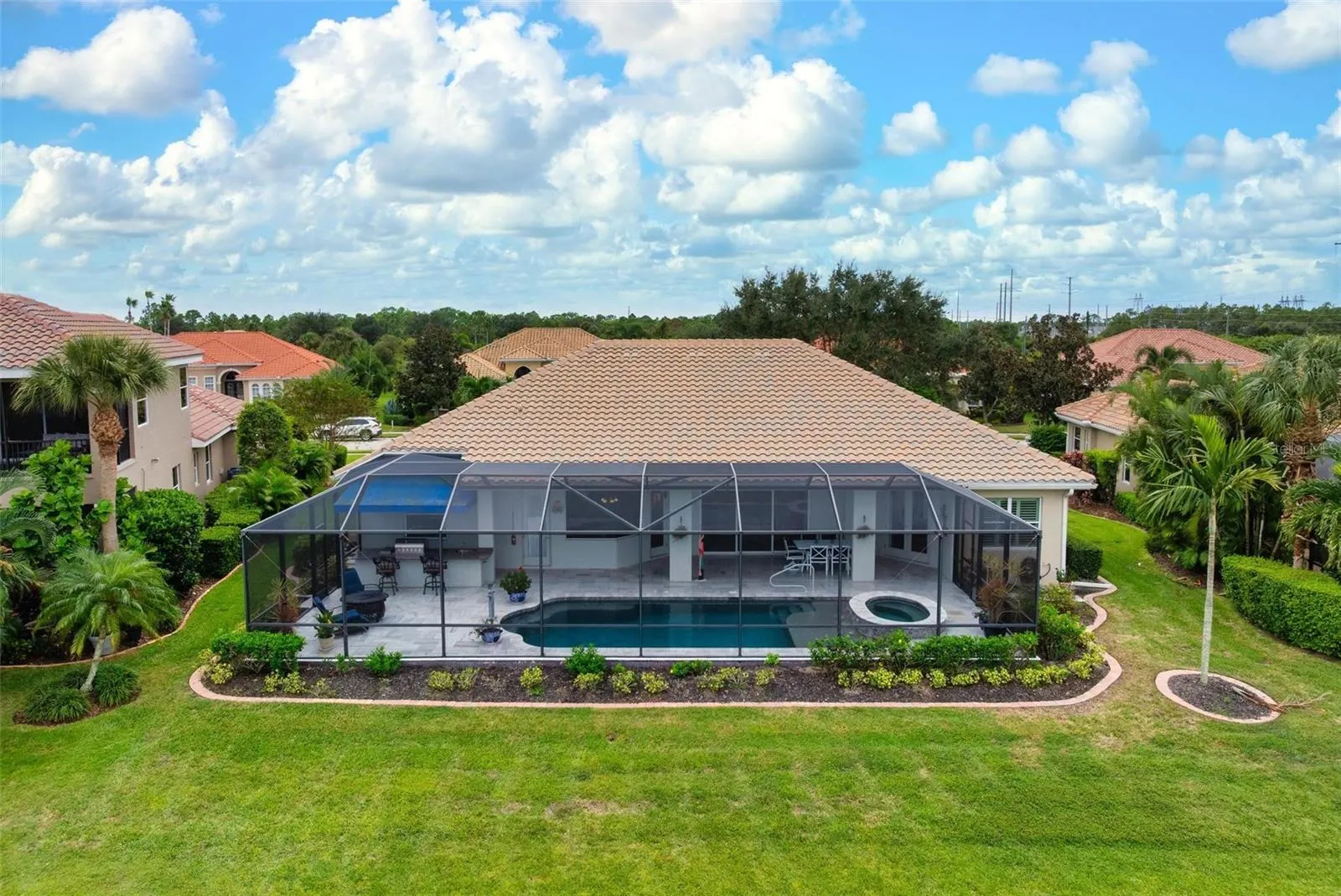 225 PESARO DR