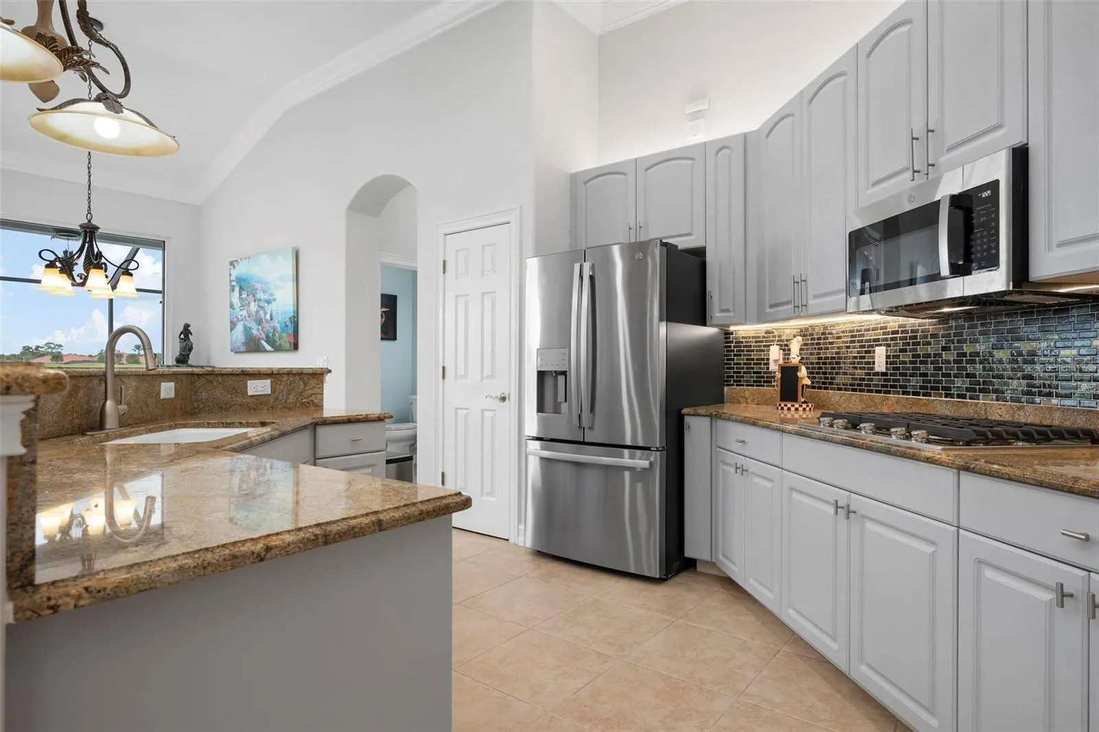 225 PESARO DR