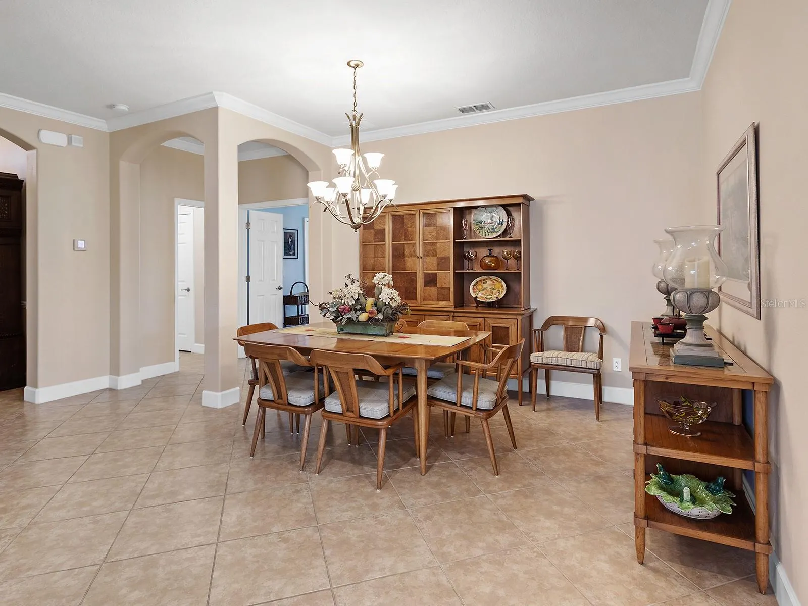 20611 PEZZANA DR