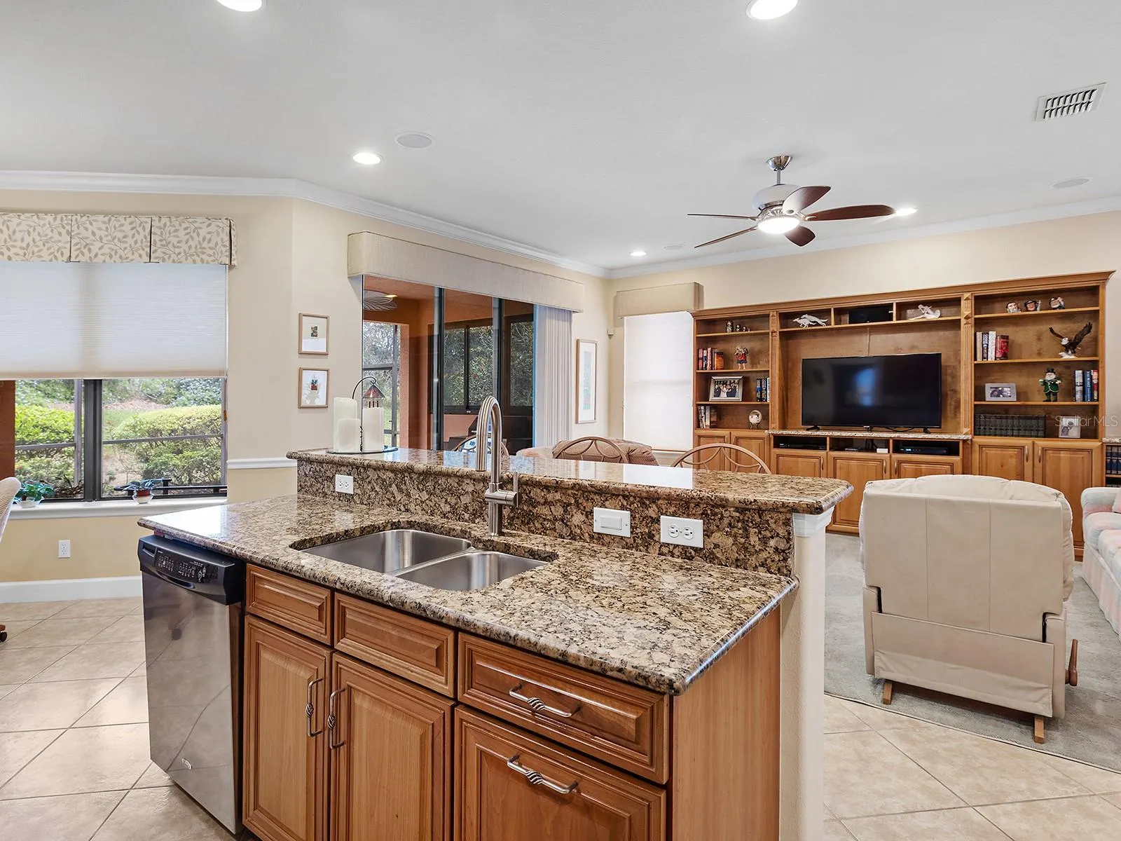 20611 PEZZANA DR