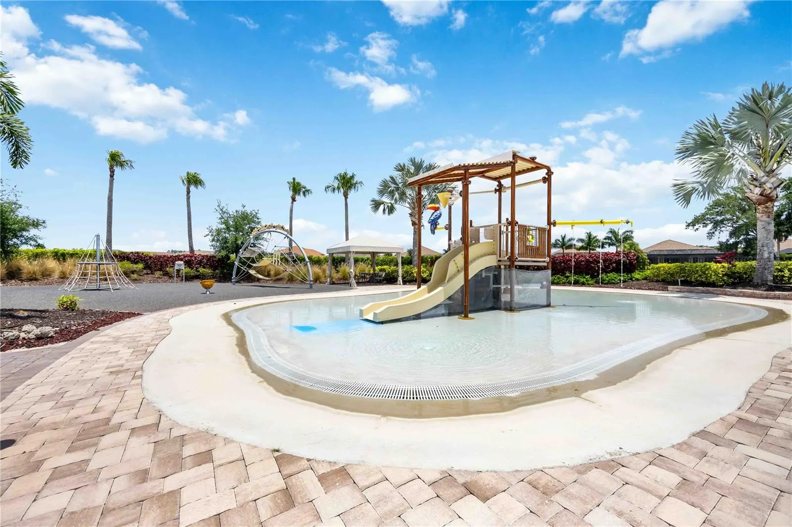 5341 GREENBROOK DR