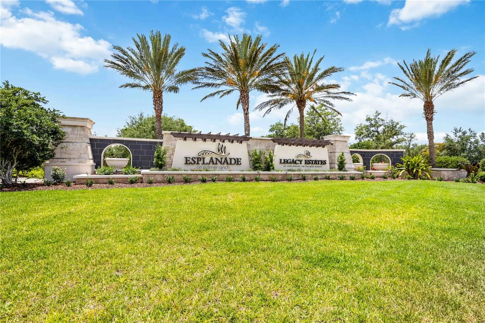 5341 GREENBROOK DR