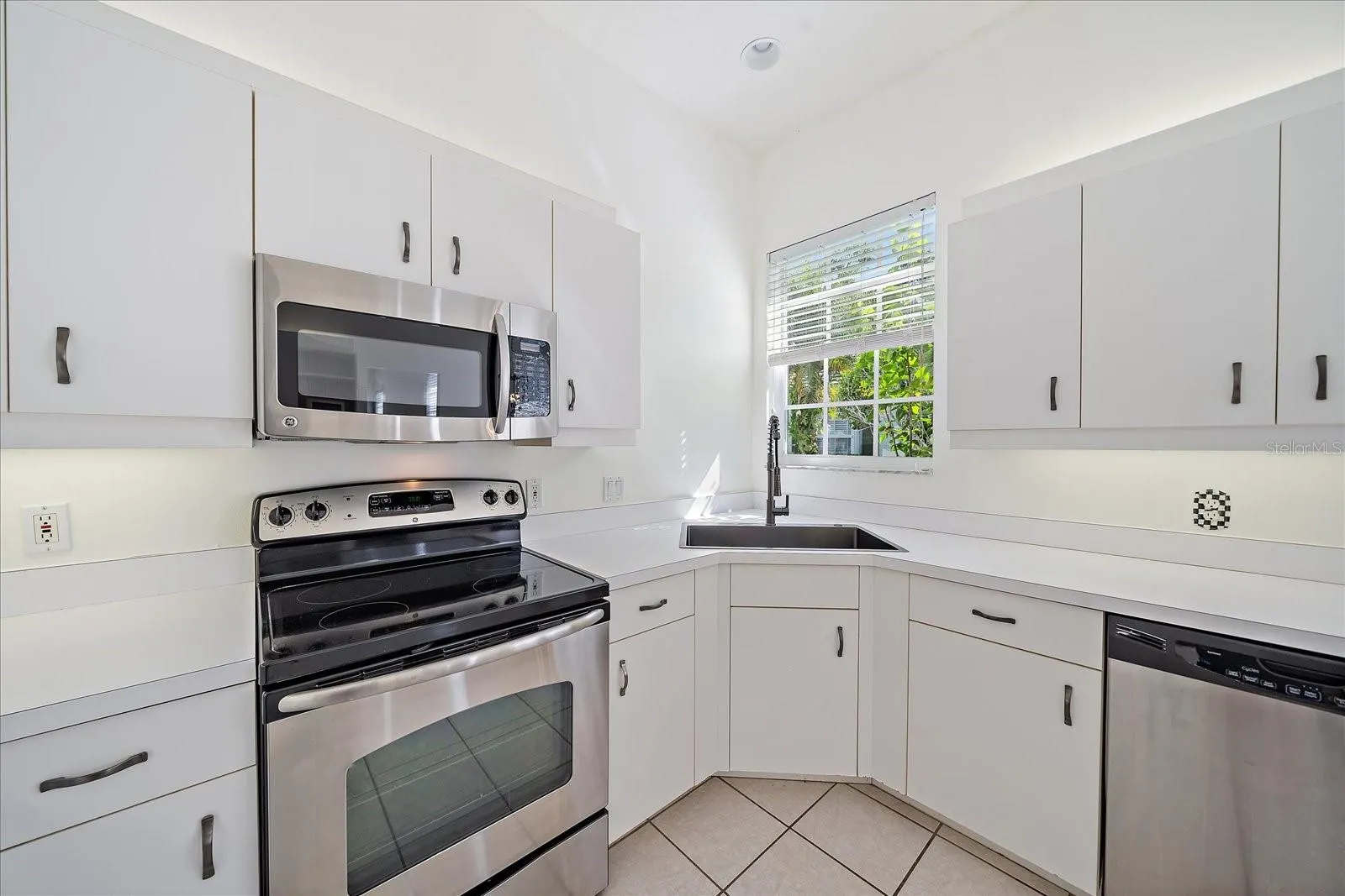 835 CHALMERS DR #835, #835
