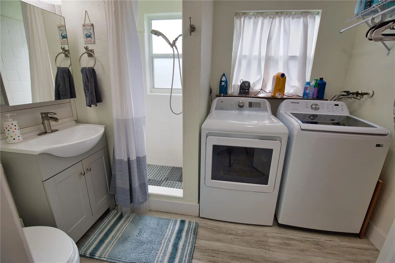 459 E BAFFIN DR