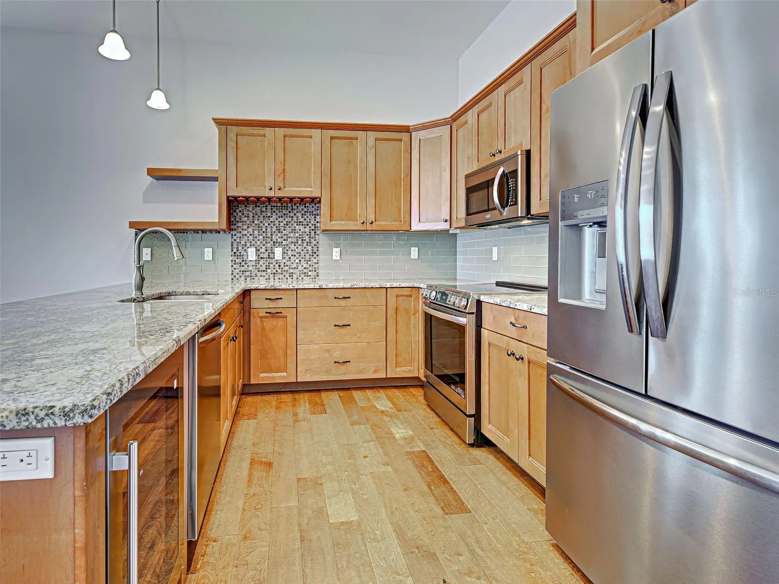 445 NOKOMIS AVE S #210, #210