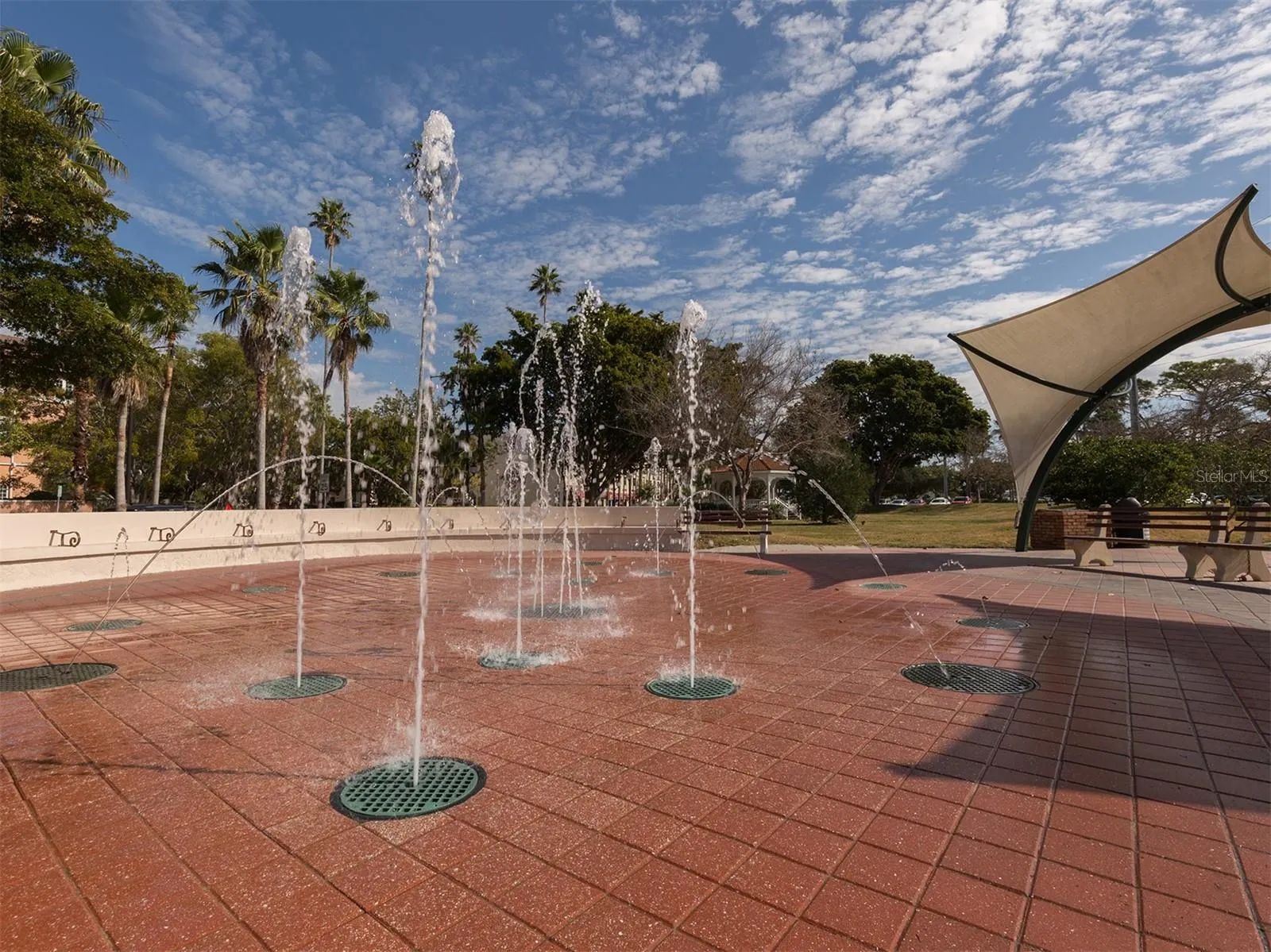 1001 INLET CIR #169, #169