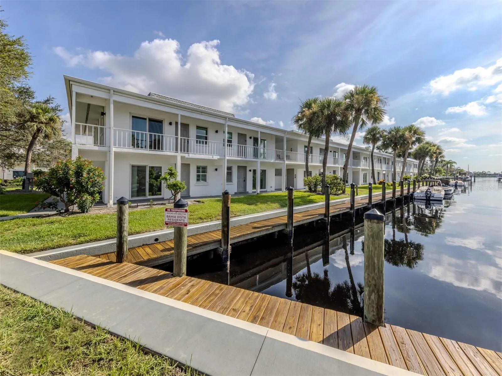 1001 INLET CIR #169, #169