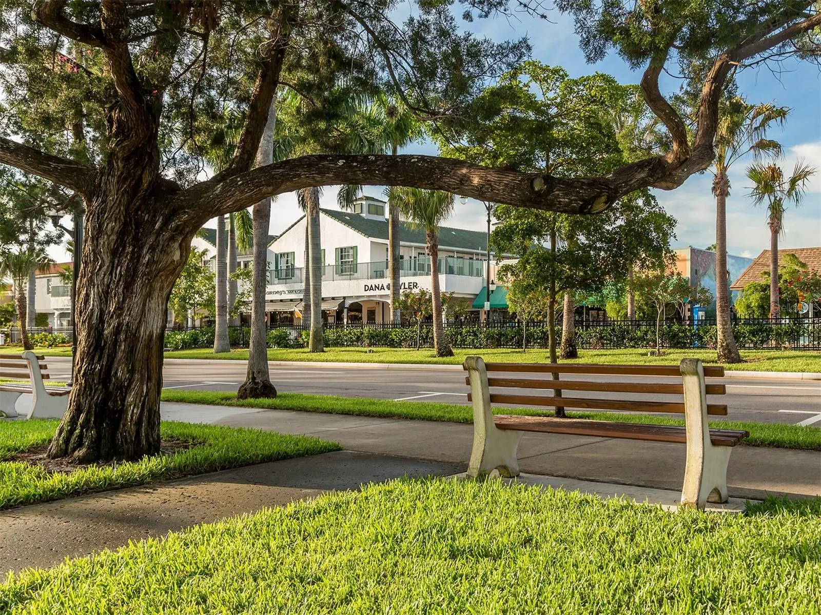 1001 INLET CIR #169, #169