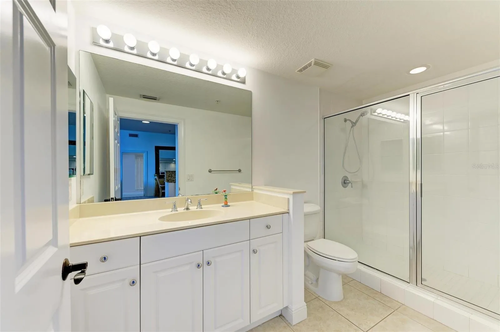 800 N TAMIAMI TRL #212, #212