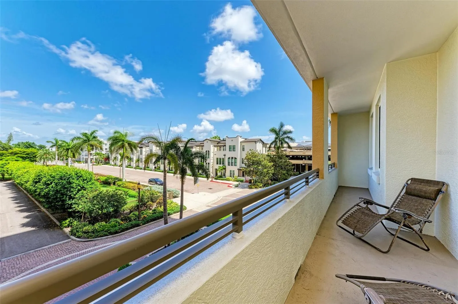 800 N TAMIAMI TRL #212, #212